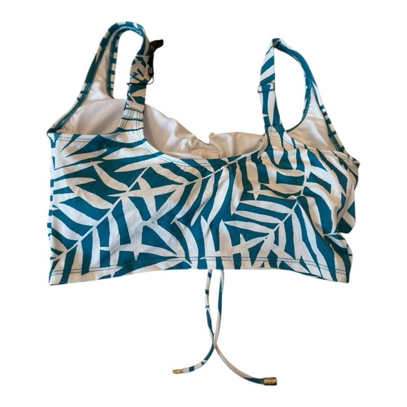 Coco Reef Elevate Bra Sized Shirred Underwire Bikini Top Royal Palm
Style U43461 - Picture 10 of 16